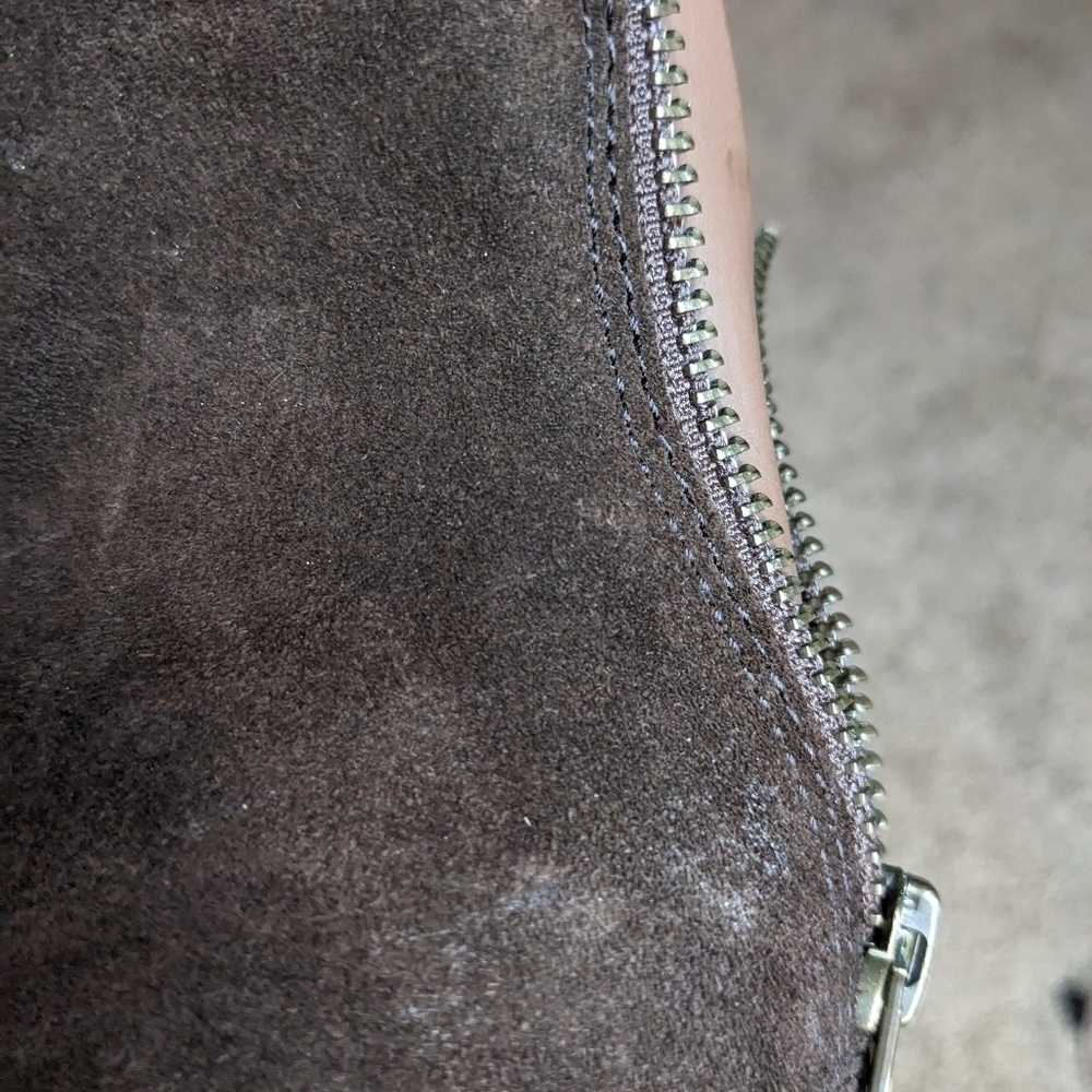 KORKS Heeled Suede Bootie with Chunky Buckle Ankle Boots | Size 9 | EUC - Picture 4 of 14